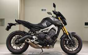 YAMAHA MT-09 2015 RN34J