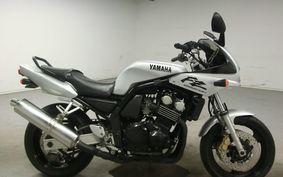 YAMAHA FZ400 1997 4YR