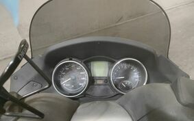 PIAGGIO MP3 250 RL M472