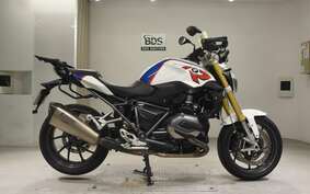 BMW R1200R 2017 0A04