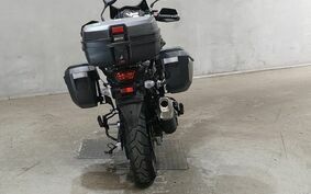 SUZUKI DL650 ( V-Strom 650 ) XT 2021 C733A