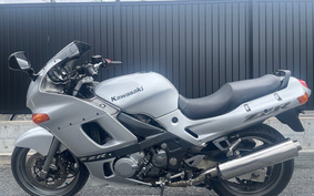 KAWASAKI ZZ-R600 2005 ZX600E