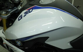 BMW G310R 2020