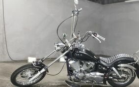 YAMAHA DRAGSTAR 250 VG02J