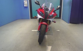 YAMAHA YZF-R7 2001 RM01