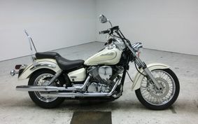 YAMAHA DRAGSTAR 250 2002 VG02J