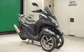 YAMAHA TRICITY 125 SE78