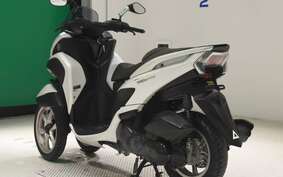 YAMAHA TRICITY 125 SE82J