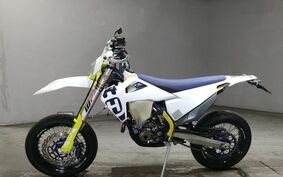 HUSQVARNA  FE250 UAA4