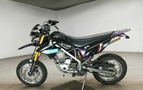 KAWASAKI KLX125D TRACKER LX125D