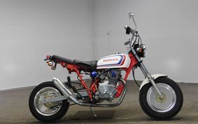 HONDA APE 100 HC07