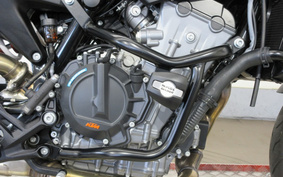 KTM 890 DUKE 2022 TU940