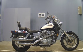 HONDA SHADOW 1100 1996 SC18