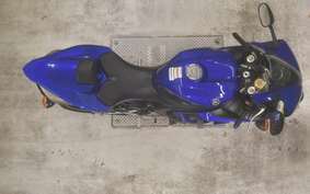 YAMAHA YZF-R1 2005