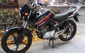 YAMAHA YBR125 RE05