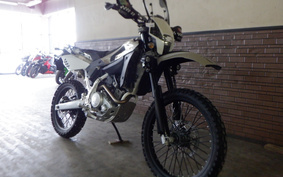 HUSQVARNA SMR125