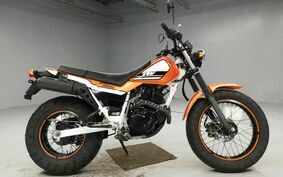 YAMAHA TW225 DG09J