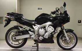 YAMAHA FAZER FZ6 S 2004 RJ07