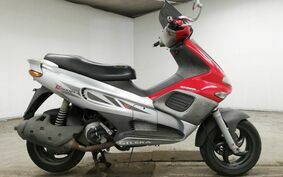 GILERA  ランナーVXR200 4T M240