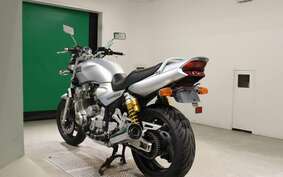 YAMAHA XJR1300 2000 RP03J