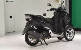 YAMAHA TRICITY 125 SE82J