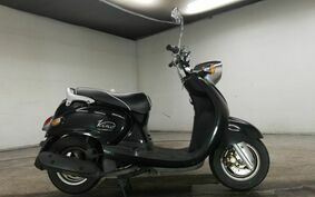 YAMAHA VINO 125 SE24