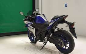 YAMAHA YZF-R25 A RG10J