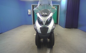 PIAGGIO MP3 250