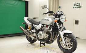 YAMAHA XJR1300 1999 RP01J