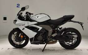 TRIUMPH DAYTONA660 2024