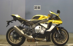 YAMAHA YZF-R1 2017 RN32