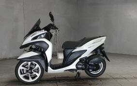 YAMAHA TRICITY 125 SE82J