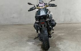 BMW R1300GSツーリング 2024 0M21