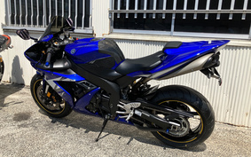 YAMAHA YZF-R1 2005 RN13