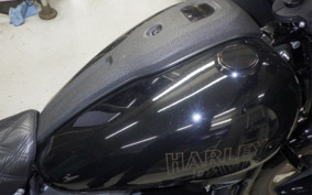 HARLEY FXLRST1920 2023