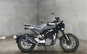 HUSQVARNA スヴァルトピレン125 JUA