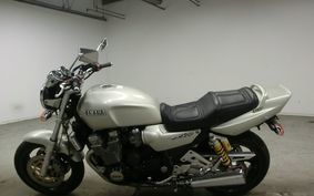 YAMAHA XJR1200 1996 4KG