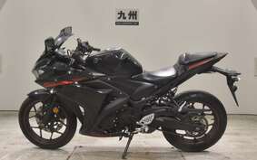 YAMAHA YZF-R25 RG10J