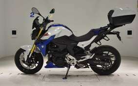 BMW F900R 2022