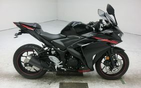 YAMAHA YZF-R25 RG10J