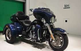 HARLEY FLHTCUTG TRIKE 2014