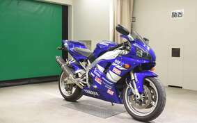 YAMAHA YZF-R1 1999 RN01