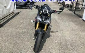 OTHER SPEED TRIPLE RS S3P0