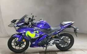 YAMAHA YZF-R25 RG10J