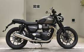 TRIUMPH STREET TWIN AD74GD