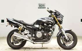 YAMAHA XJR1300 2002 RP03J