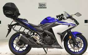 YAMAHA YZF-R25 RG10J