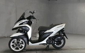 YAMAHA TRICITY 125 SE82J