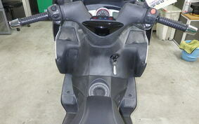 APRILIA SR MAX 125