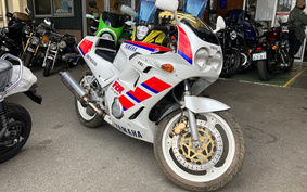 YAMAHA FZR250 2KR